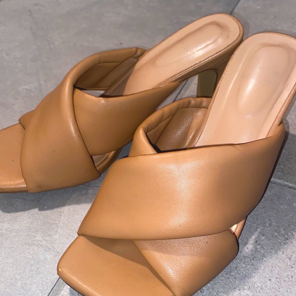 Crossband Sandal Heels